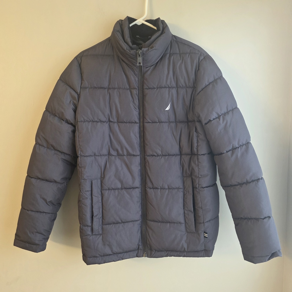 Nautica Men's Quilted Puffer Jacket - Like New - Picture 3 of 12
